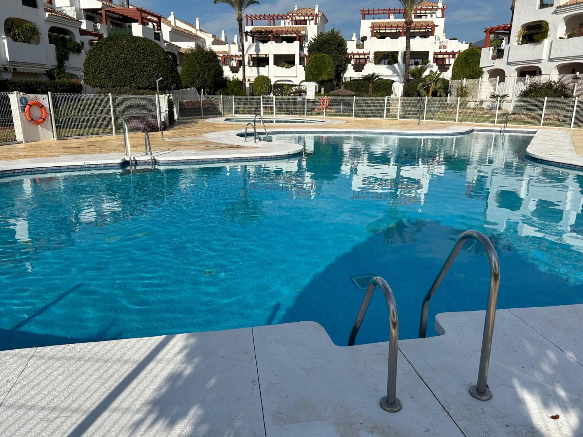 2 Bed Apartment In San Pedro ماربيا المظهر الخارجي الصورة